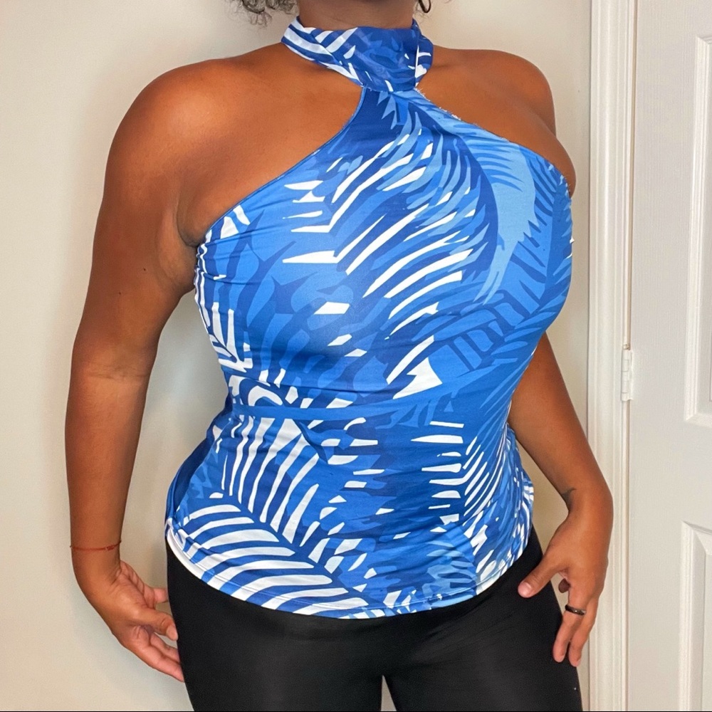 Halter tie top